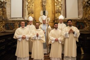 Read more about the article Ordenação de 4 novos Diáconos